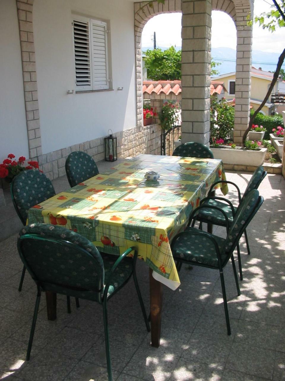 Apartmani Manuela Lopar Exterior photo